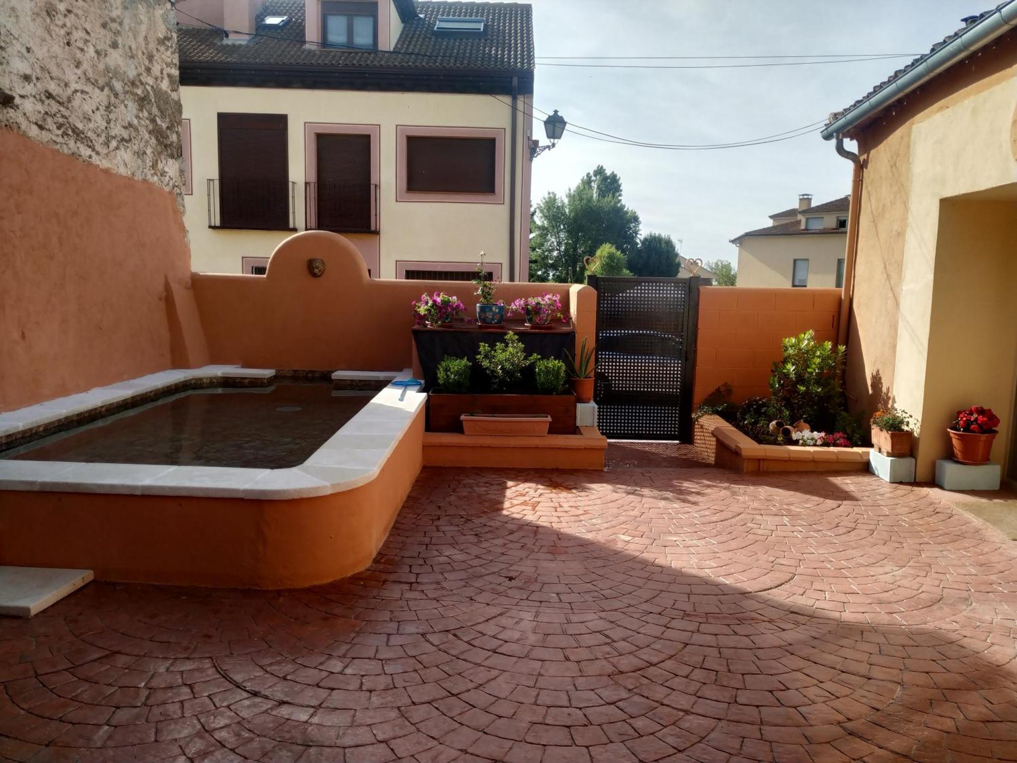 Casa Rural El Horno De La Aldegueela Торрекабальерос Экстерьер фото