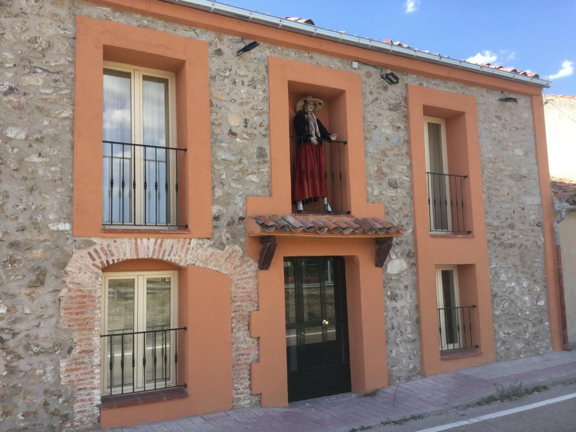 Casa Rural El Horno De La Aldegueela Торрекабальерос Экстерьер фото
