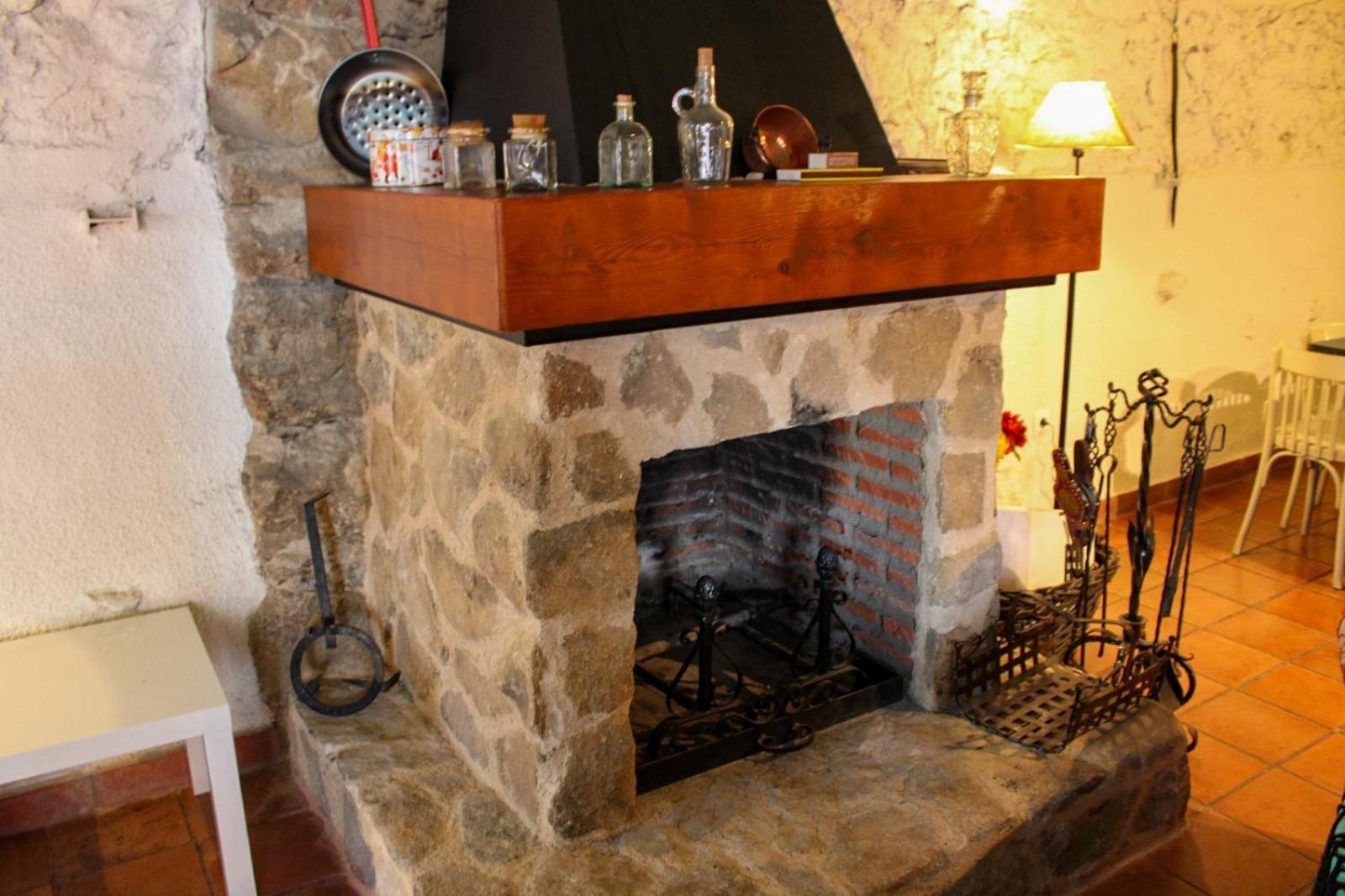 Casa Rural El Horno De La Aldegueela Торрекабальерос Экстерьер фото